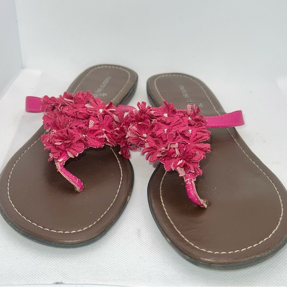 Montego Bay Club‎ Women's Flip Flop Sandals Pink Flower Detail Thong Brown